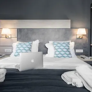 Hotel Meliton & By The, Neos Marmaras